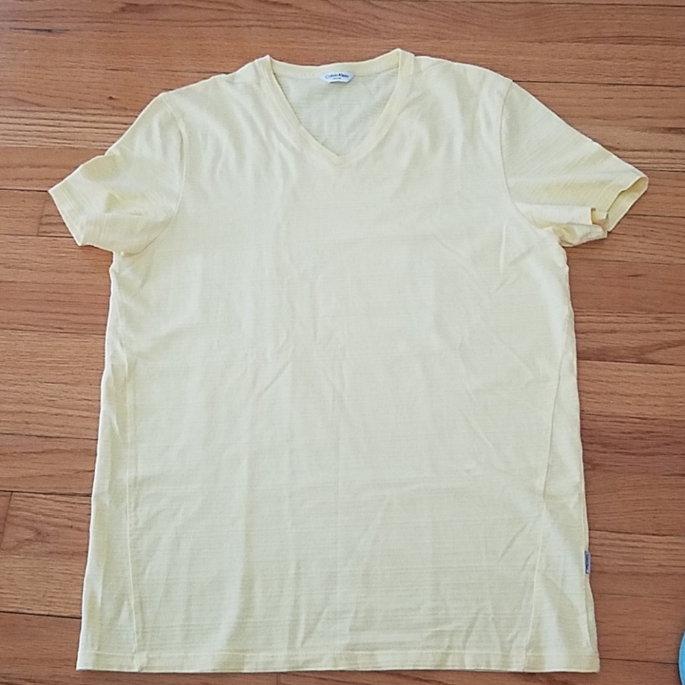Mens calvin klein tshirt
